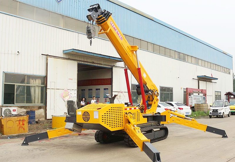 Spider crane overcomes construction difficulties in narrow spaces